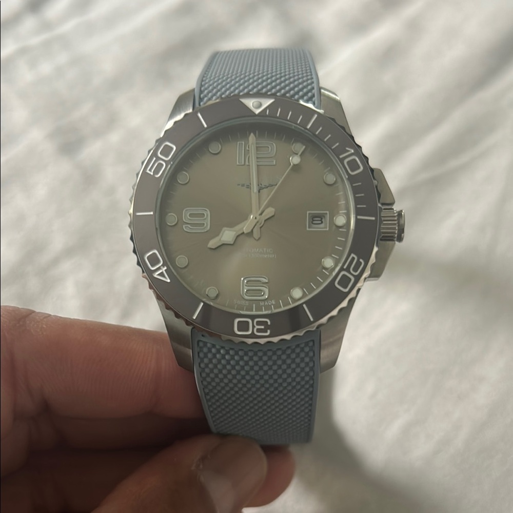 Longines Hydroconquest 41mm, silver dial, grey band (Homage)